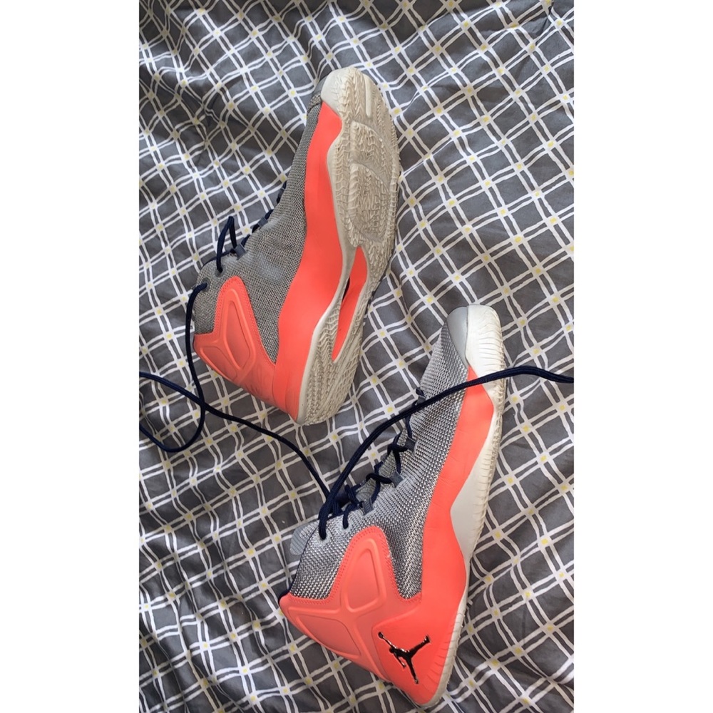 Worn only twice! Great condition